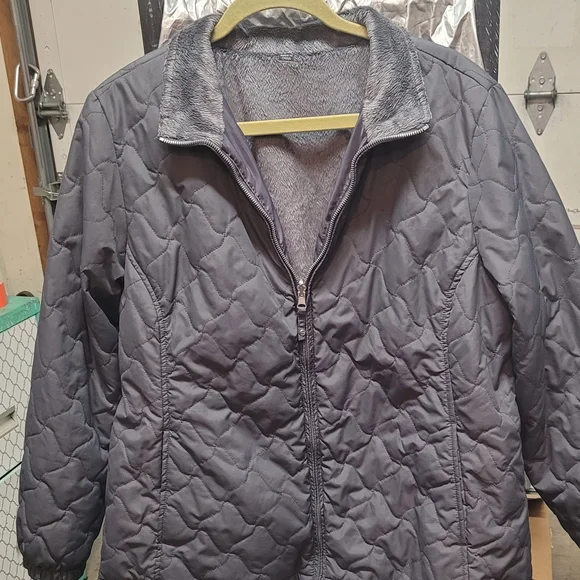 Free Country Women's Quilted Charcoal Jacket - Picture 1 of 3